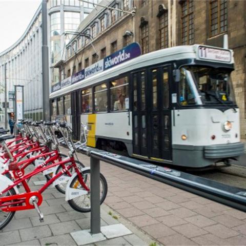 slim naar Antwerpen
