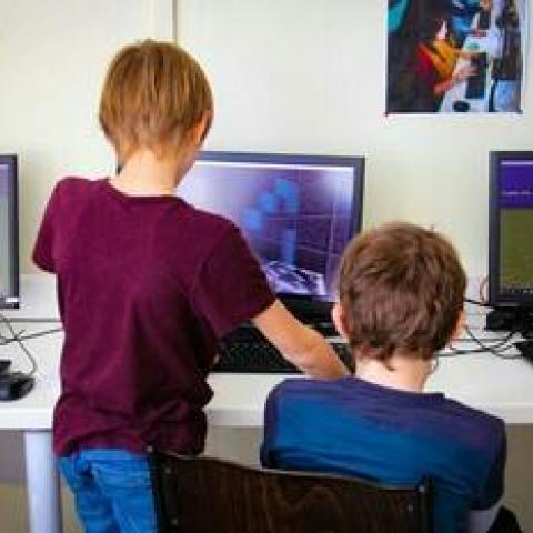 Minecraftkamp (3e-6e leerjaar) © VZW CodeFever