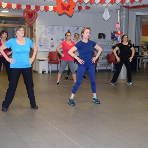 ZUMBA FITNESS woensdag 10u-11u (voorjaar25) © sport plus vzw